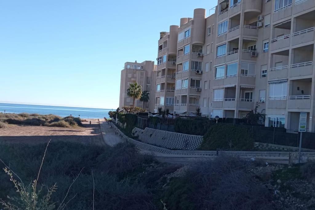 1ª Linea Del Mar 2 Habitaciones 2 Banos, Parking Subterraneo Incluido, Mascotas El Campello Exterior photo