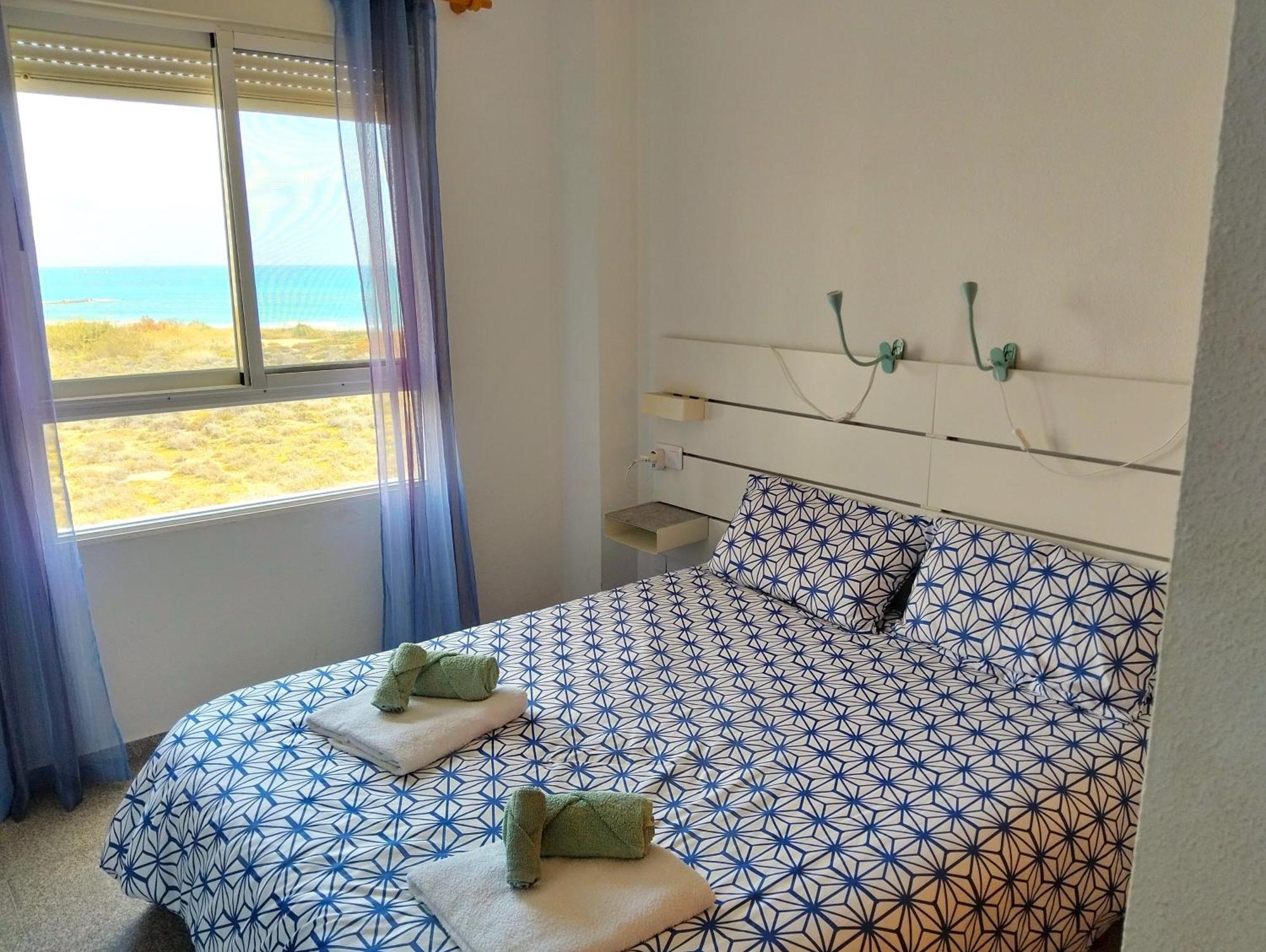 1ª Linea Del Mar 2 Habitaciones 2 Banos, Parking Subterraneo Incluido, Mascotas El Campello Exterior photo